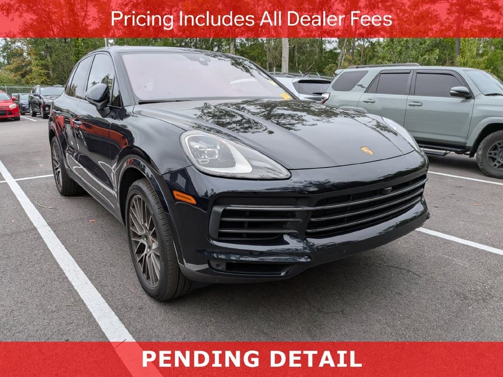 2023 Porsche Cayenne Platinum Edition — photo 1 of 10