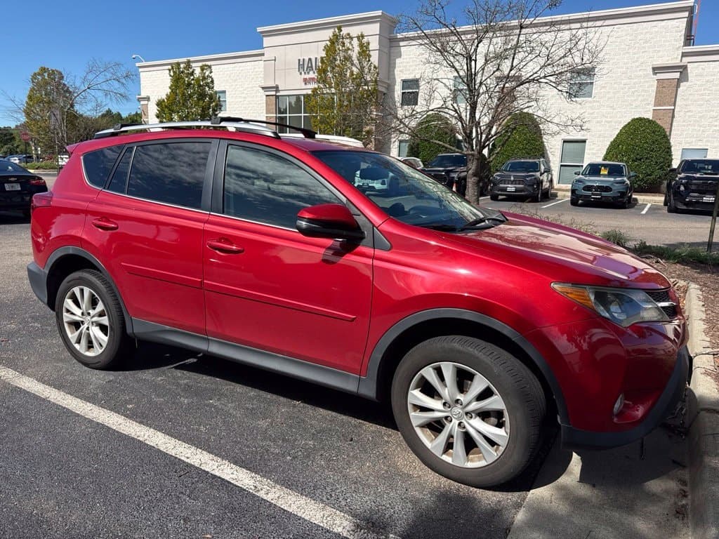 2014 Toyota RAV4 Limited — photo 1 of 6