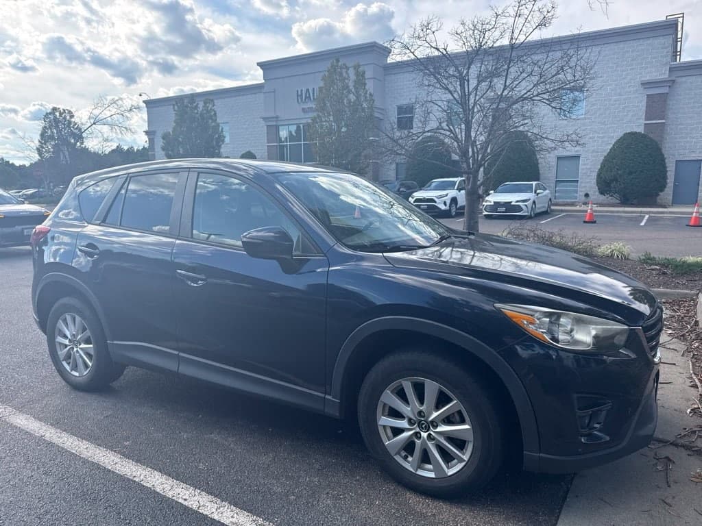 2016 Mazda CX-5 Touring — photo 1 of 4