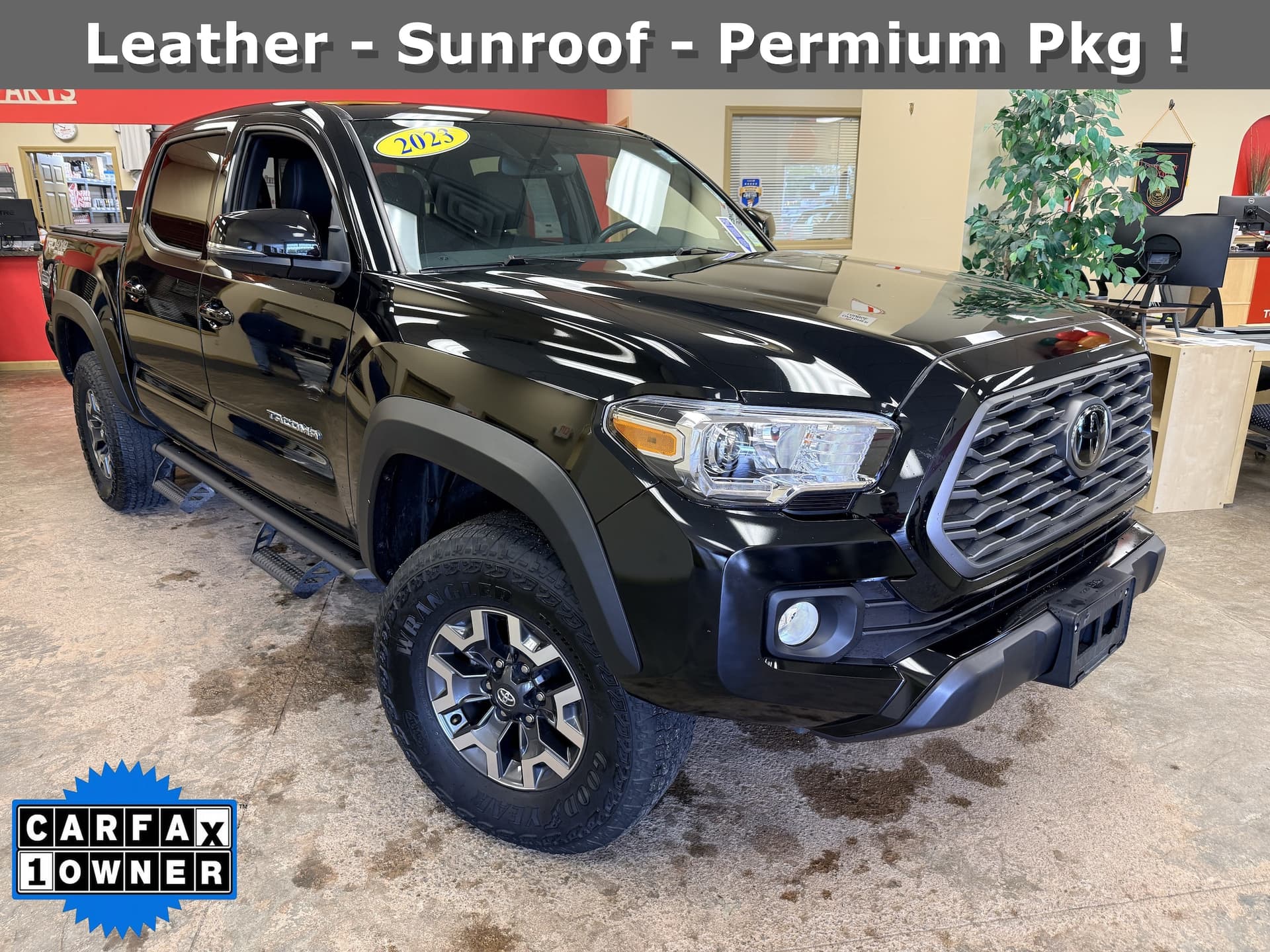 2023 Toyota Tacoma 4WD Base — photo 1 of 12