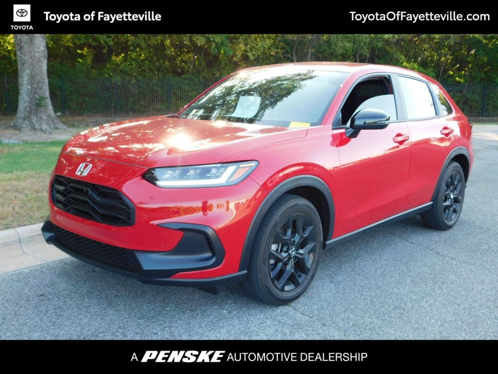 2025 Honda HR-V Sport — photo 1 of 11