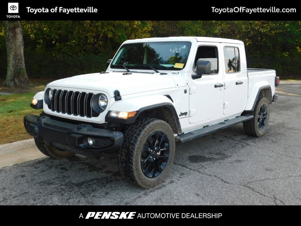 2025 Jeep Gladiator Nighthawk — photo 1 of 11