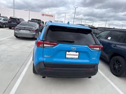 Extra Photo