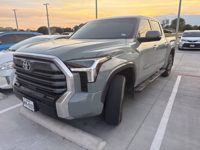 2026 Toyota Tundra 4WD Limited — photo 1 of 7