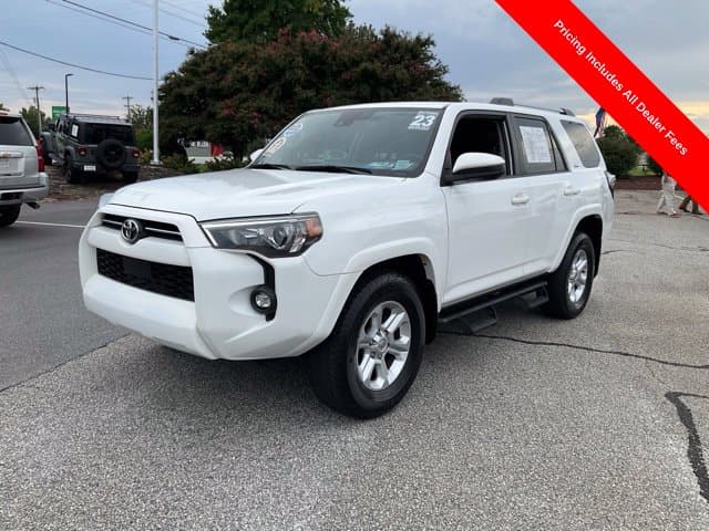 2023 Toyota 4Runner SR5 — photo 1 of 24