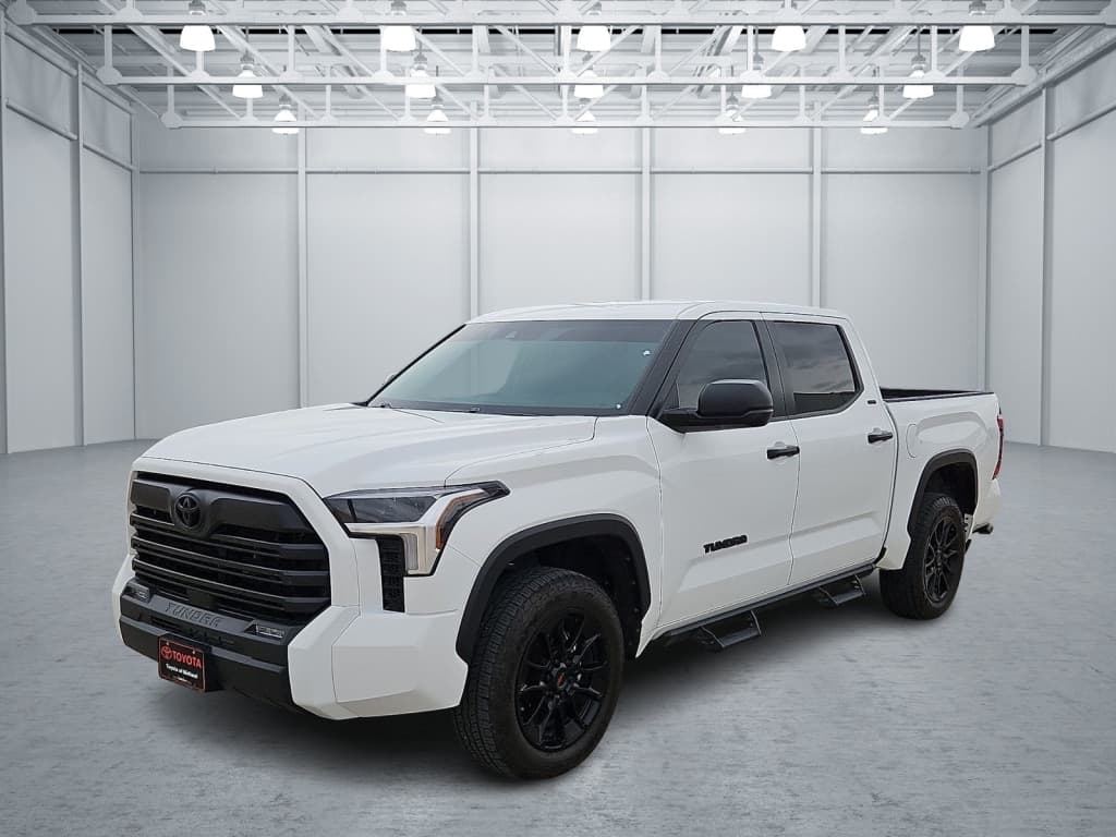 2025 Toyota Tundra 4WD SR5 — photo 1 of 20
