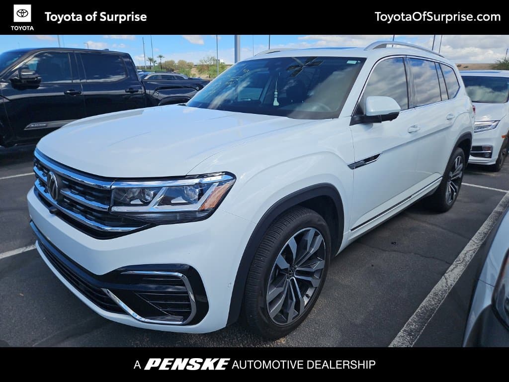 2022 Volkswagen Atlas 3.6L V6 SEL Premium R-Line — photo 1 of 11