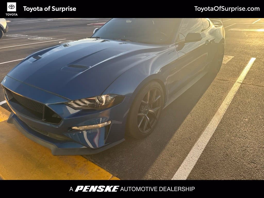2022 Ford Mustang GT Premium — photo 1 of 11