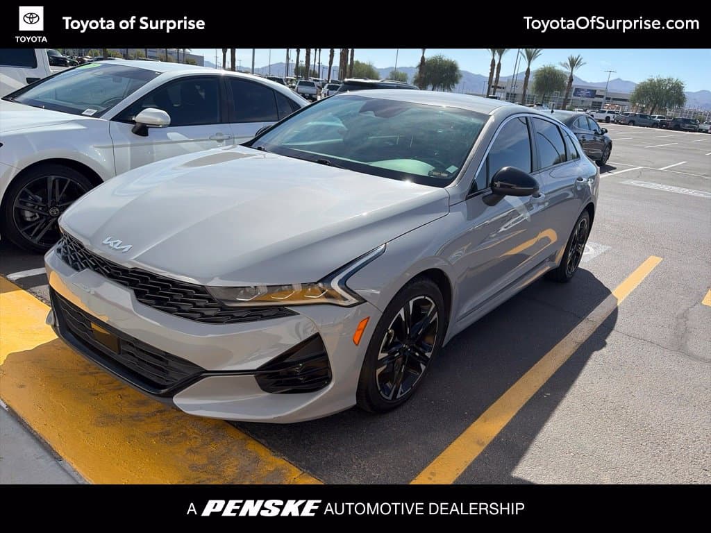 2024 Kia K5 GT-Line — photo 1 of 10