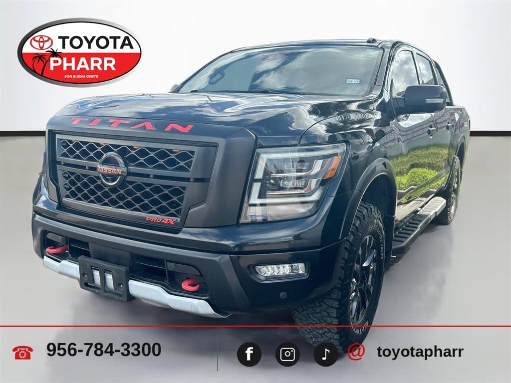 2020 Nissan Titan PRO-4X — photo 1 of 2