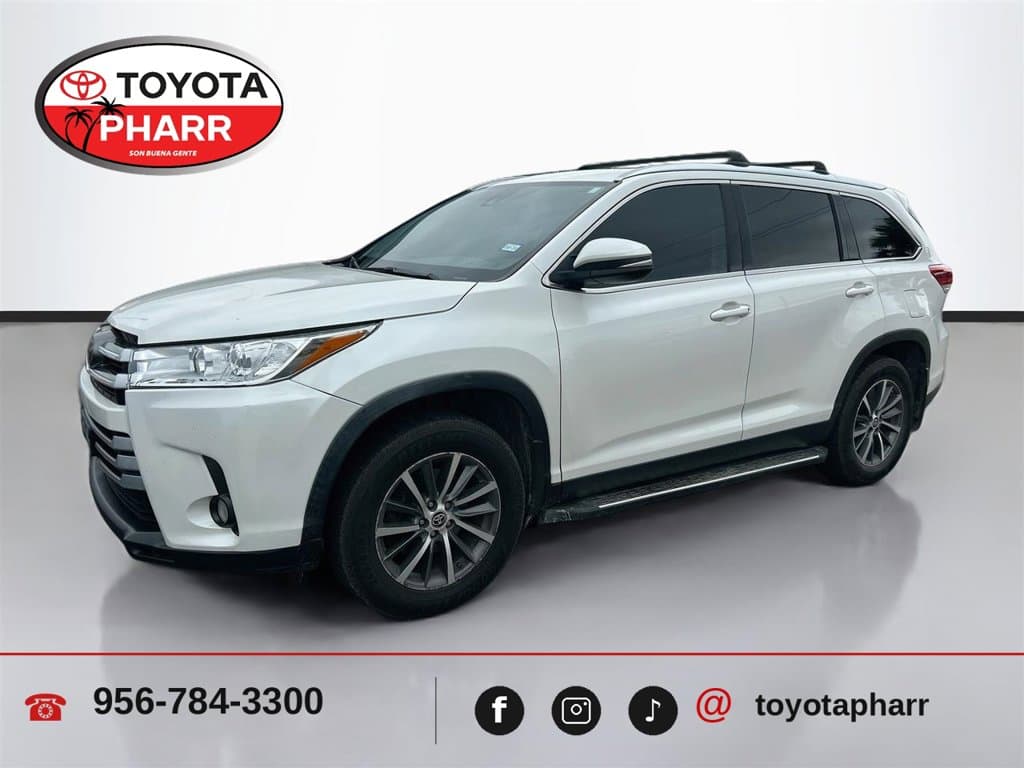2019 Toyota Highlander Base — photo 1 of 2