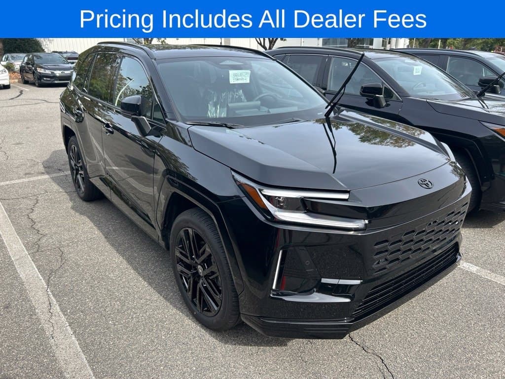 2026 Toyota RAV4 Plug-In Hybrid XSE — photo 1 of 35