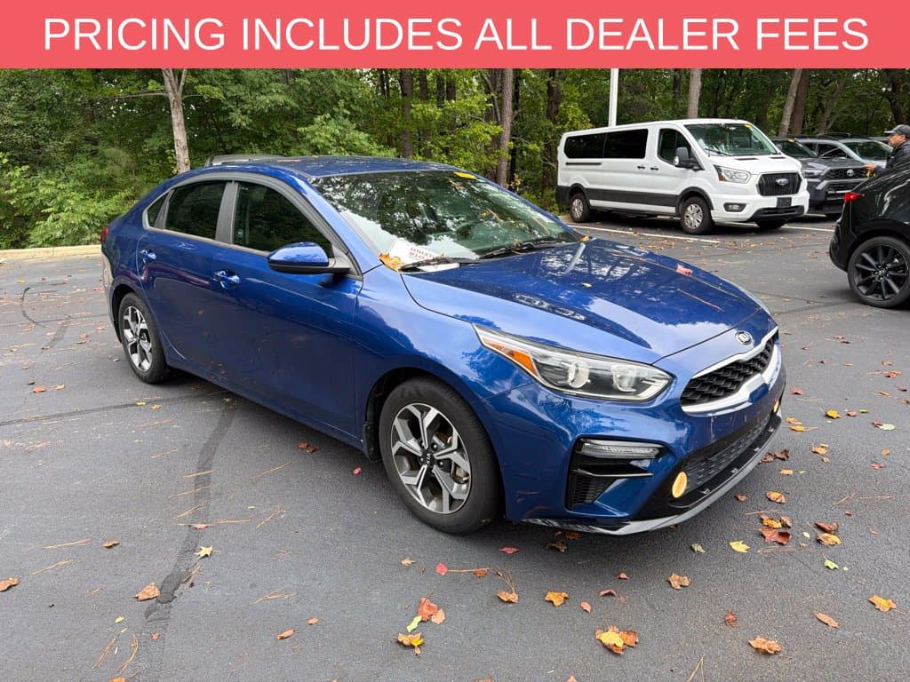 2021 Kia Forte LXS — photo 1 of 15