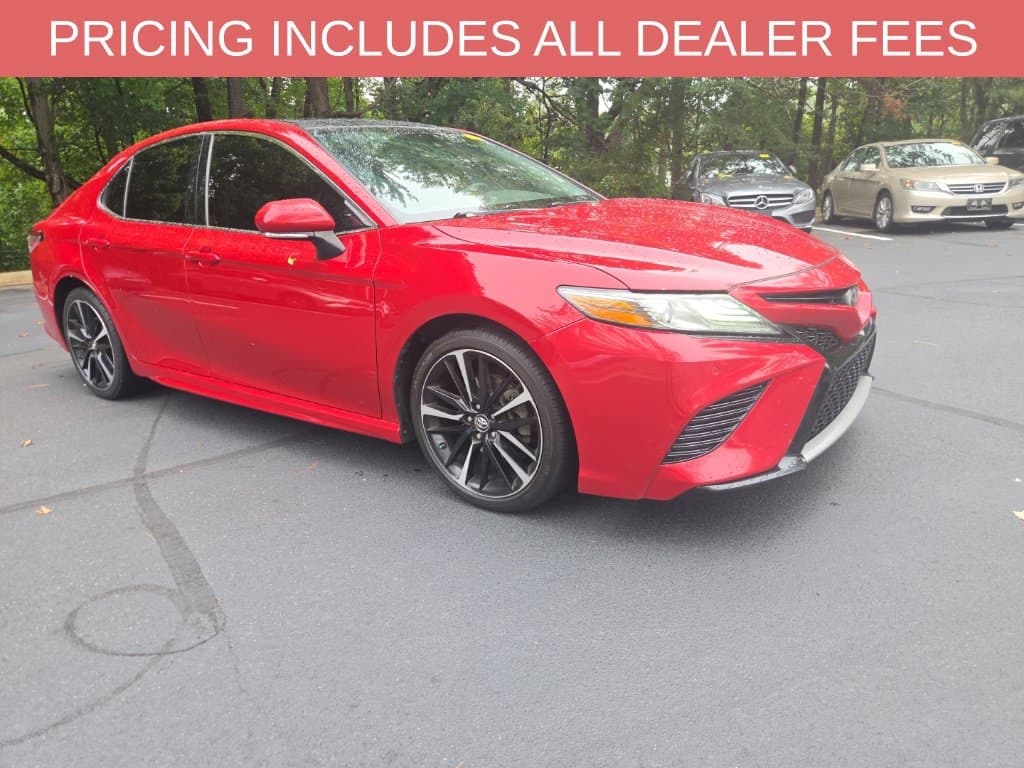 2019 Toyota Camry XSE — photo 1 of 15