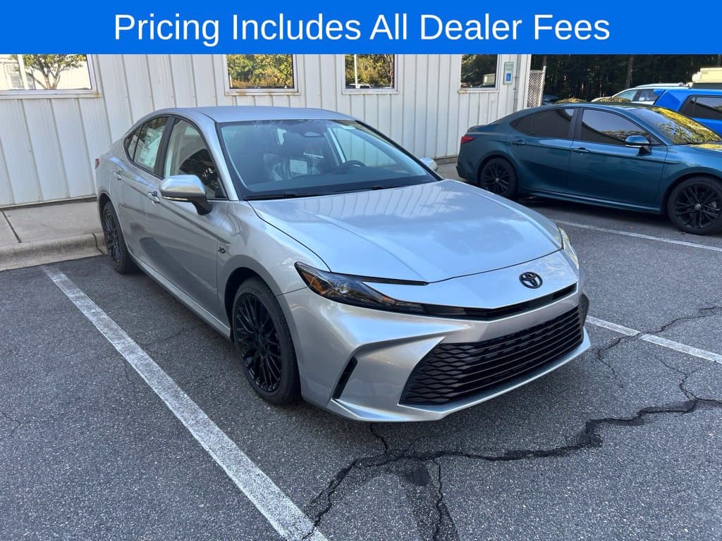 2026 Toyota Camry LE — photo 1 of 49