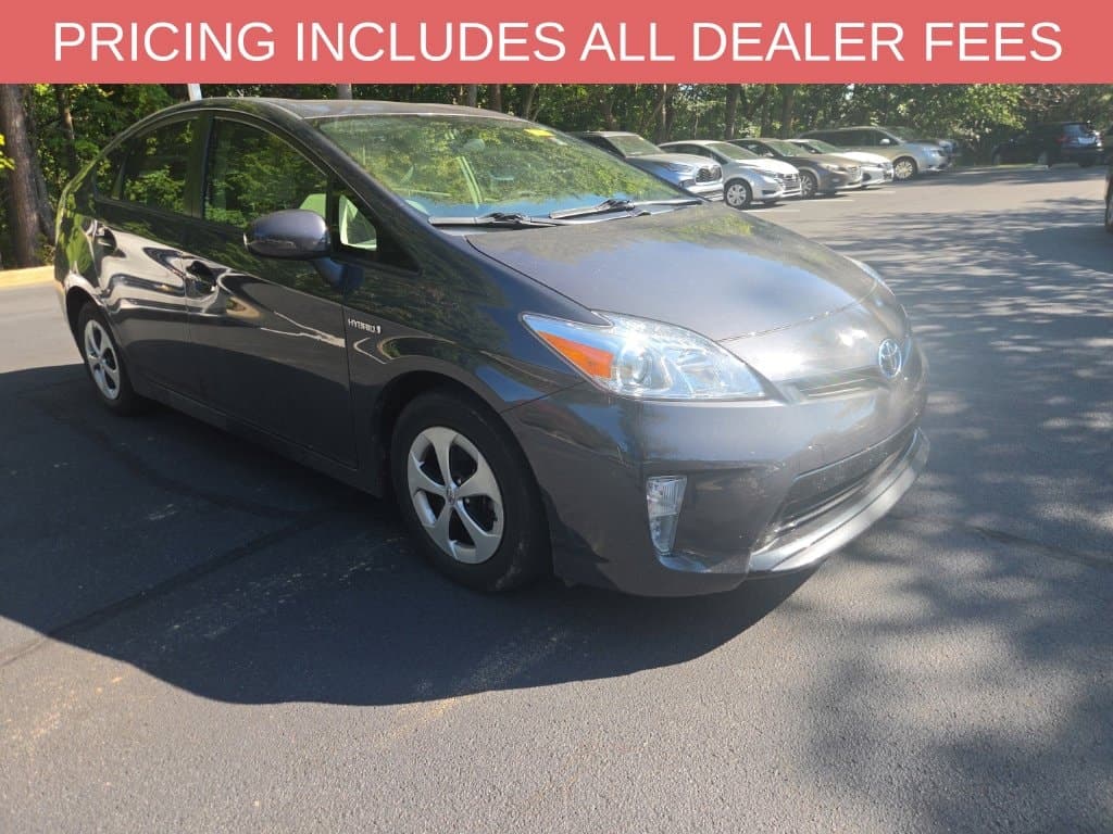 2014 Toyota Prius Two — photo 1 of 12