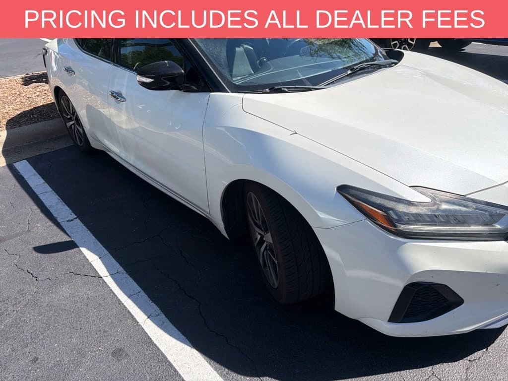 2019 Nissan Maxima Base — photo 1 of 23