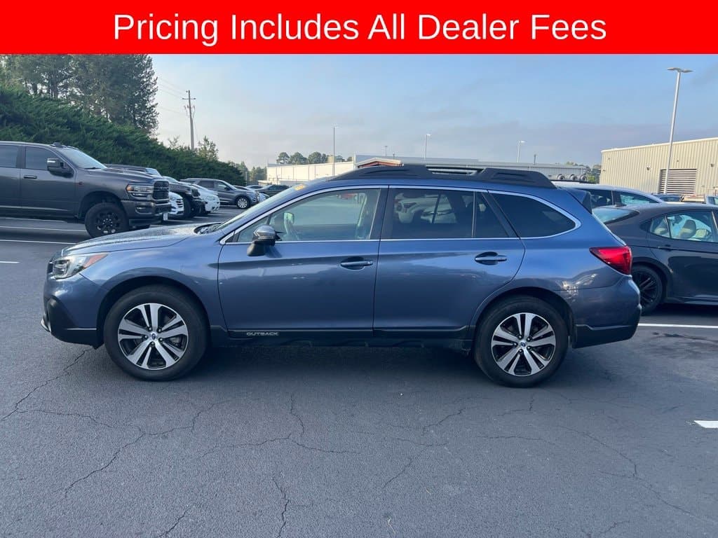 2018 Subaru Outback Base — photo 1 of 28