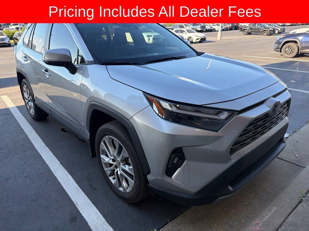 2025 Toyota RAV4 Limited — photo 1 of 23
