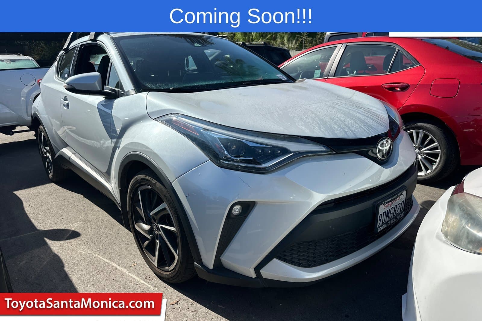 2022 Toyota C-HR Limited — photo 1 of 9