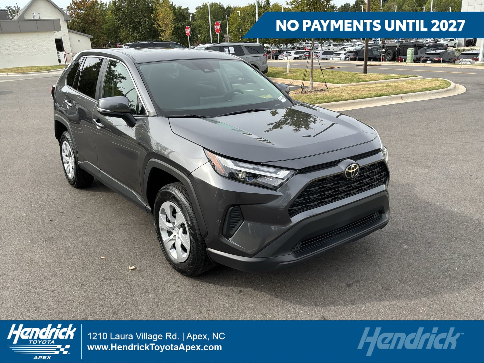 2024 Toyota RAV4 LE — photo 1 of 35