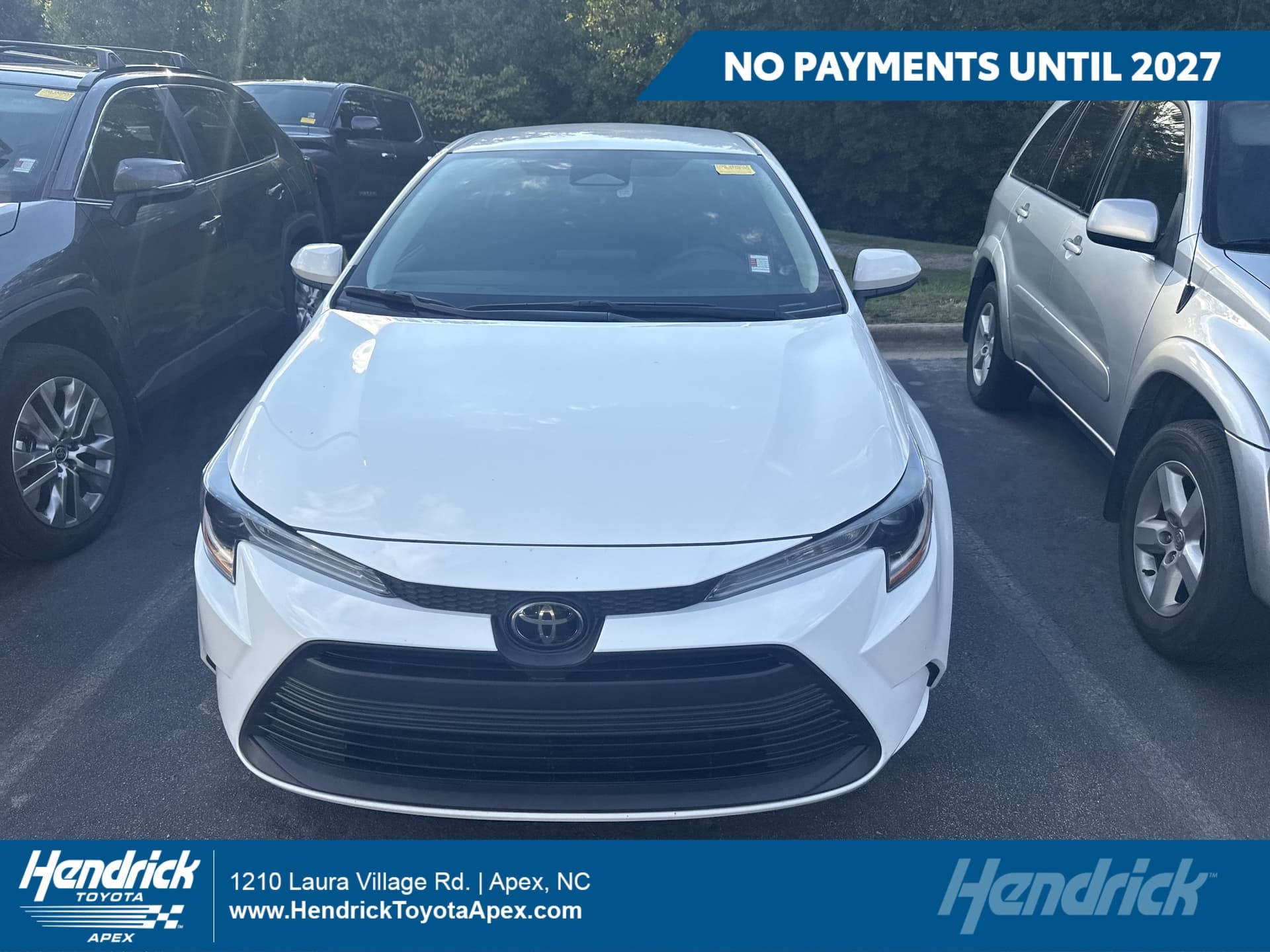 2024 Toyota Corolla LE — photo 1 of 4