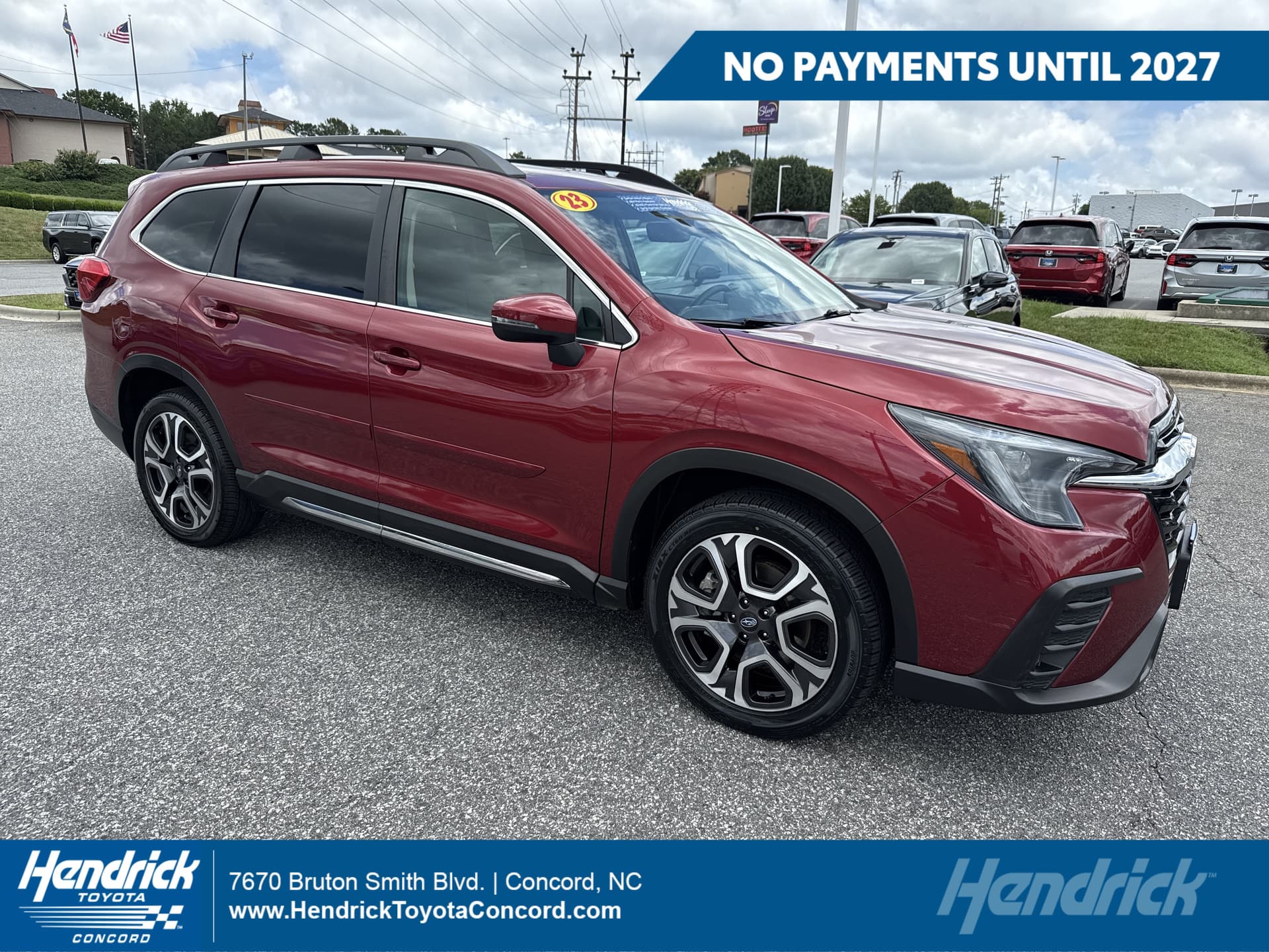2023 Subaru Ascent Limited — photo 1 of 35