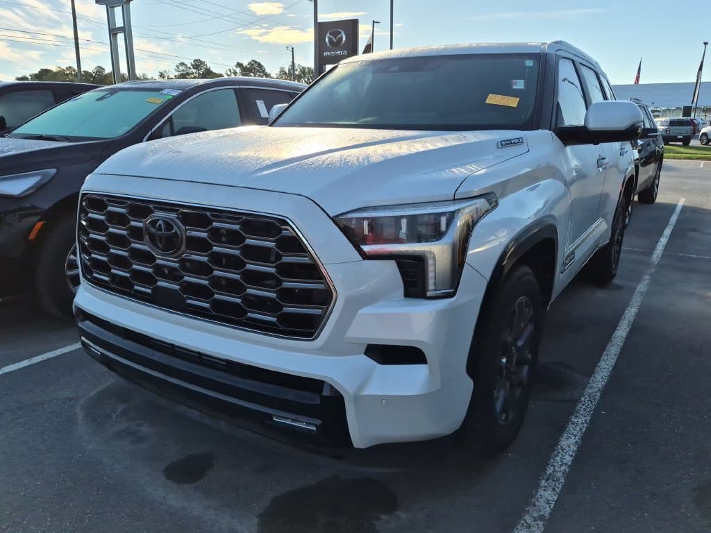 2025 Toyota Sequoia SR5 — photo 1 of 14