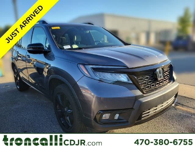 2021 Honda Passport Elite — photo 1 of 10