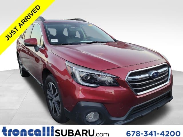 2018 Subaru Outback Base — photo 1 of 9