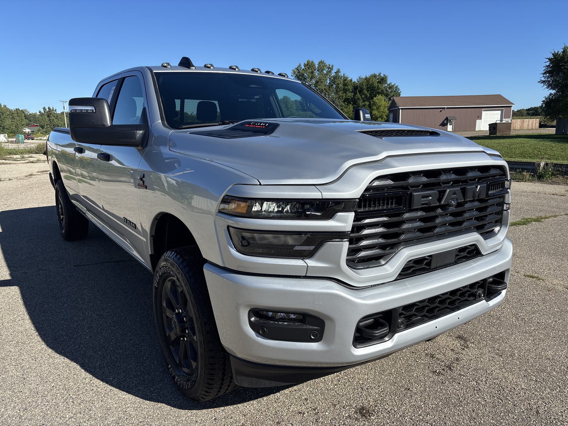 2027 RAM 3500 Big Horn — photo 1 of 42
