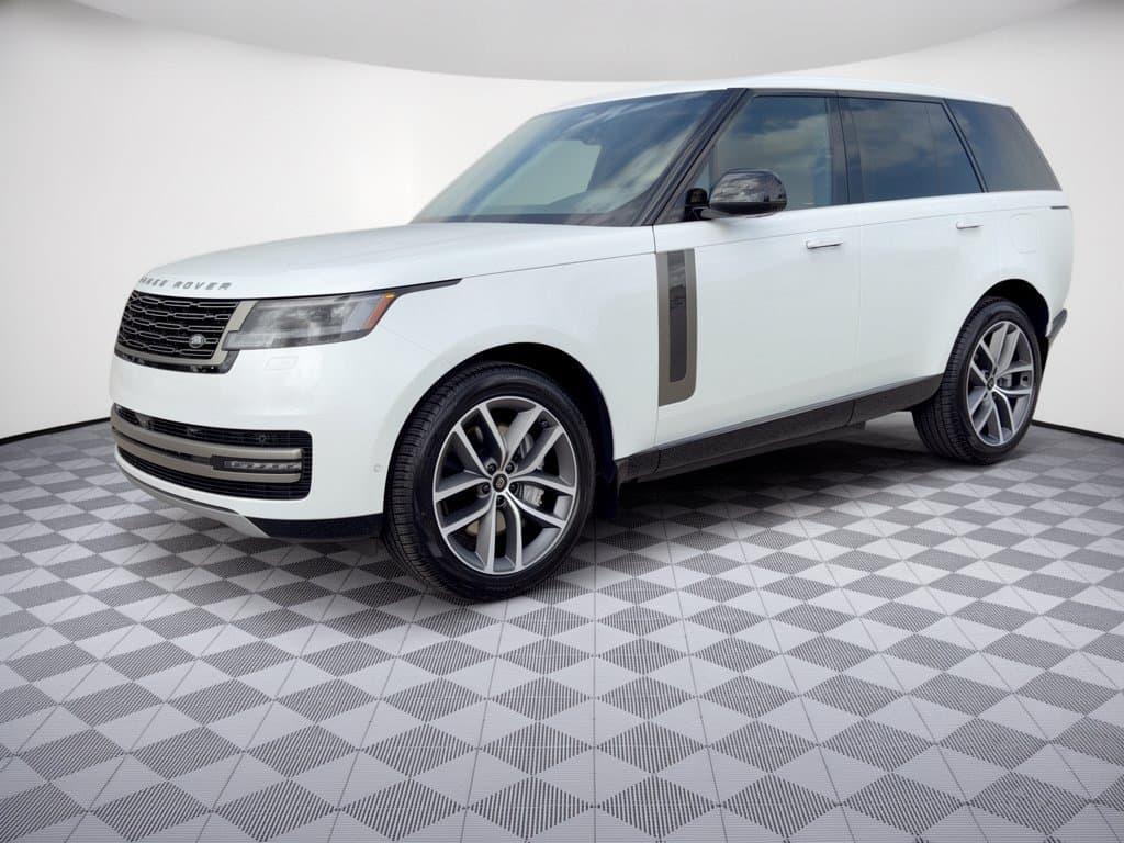 2027 Land Rover Range Rover Base — photo 1 of 32
