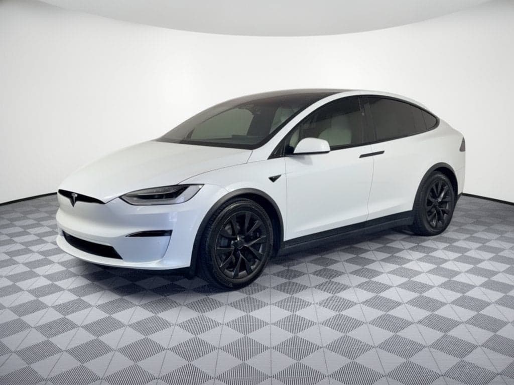 2023 Tesla Model X Base — photo 1 of 33
