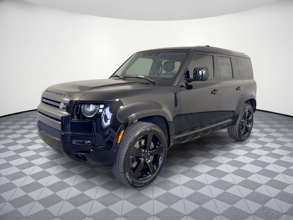 2026 Land Rover Defender X-Dynamic SE — photo 1 of 31