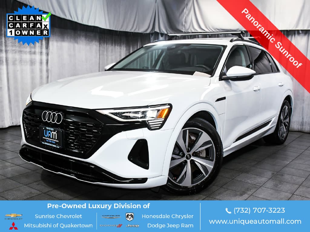 2024 Audi Q8 e-tron Premium — photo 1 of 87