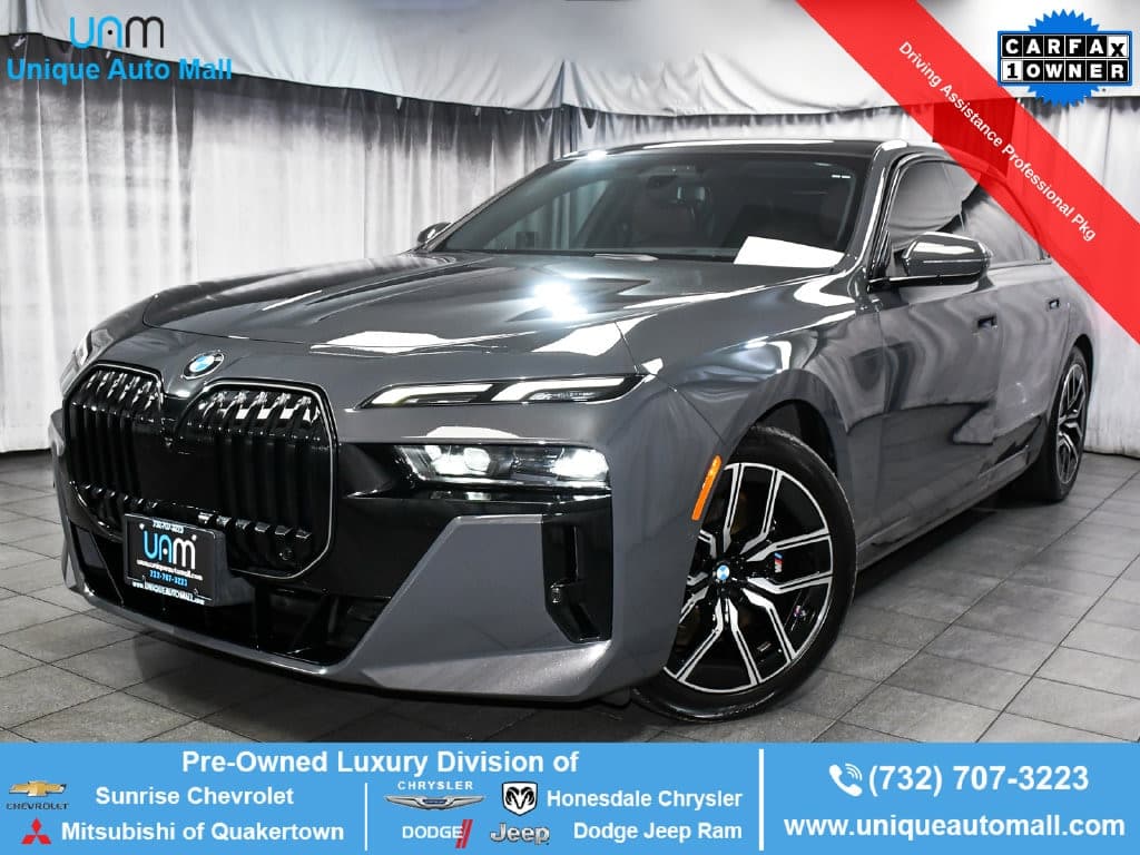 2024 BMW 7 Series 740i xDrive — photo 1 of 99