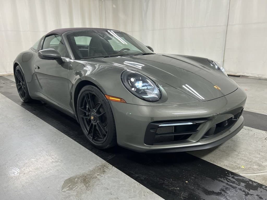 2022 Porsche 911 Base — photo 1 of 24