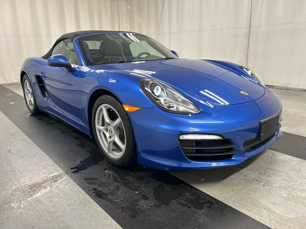 2015 Porsche Boxster Base — photo 1 of 22
