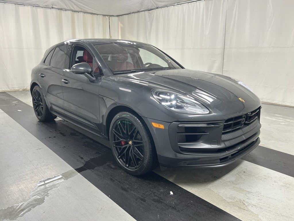 2023 Porsche Macan GTS — photo 1 of 25