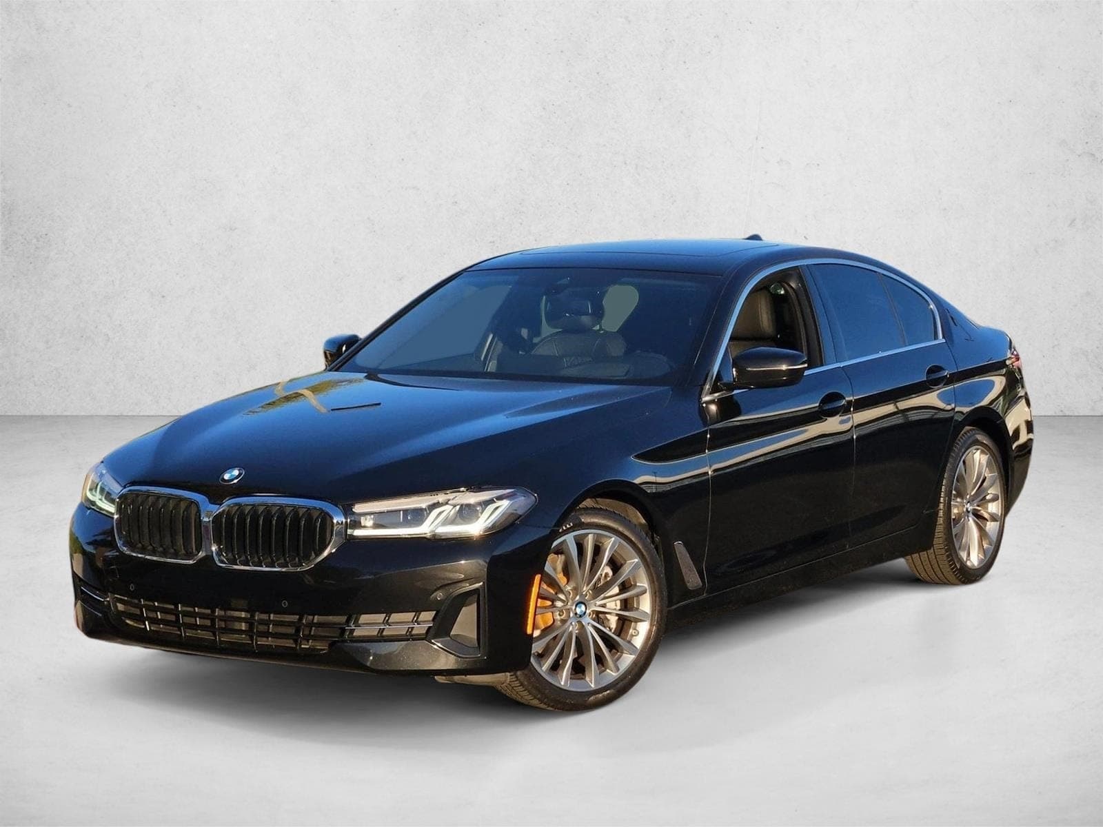 2023 BMW 5 Series 530i — photo 1 of 26