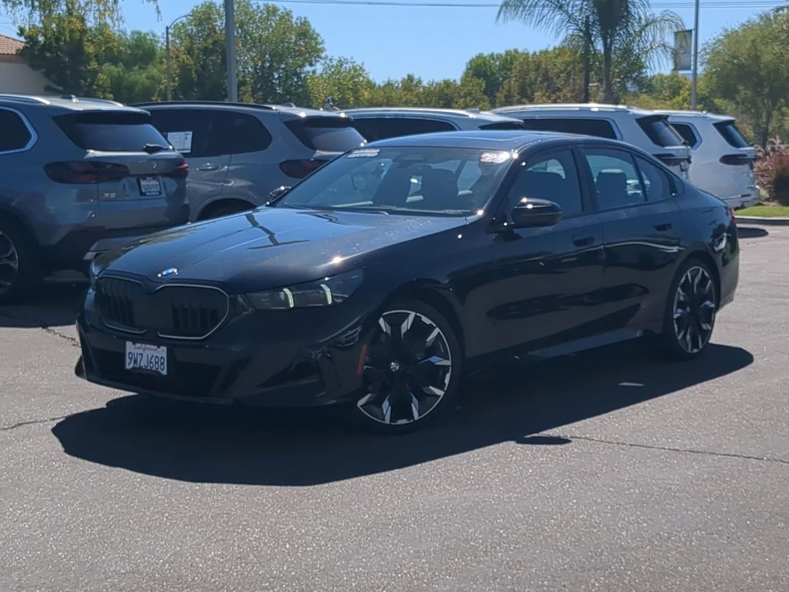 2026 BMW 5 Series 530i — photo 1 of 40