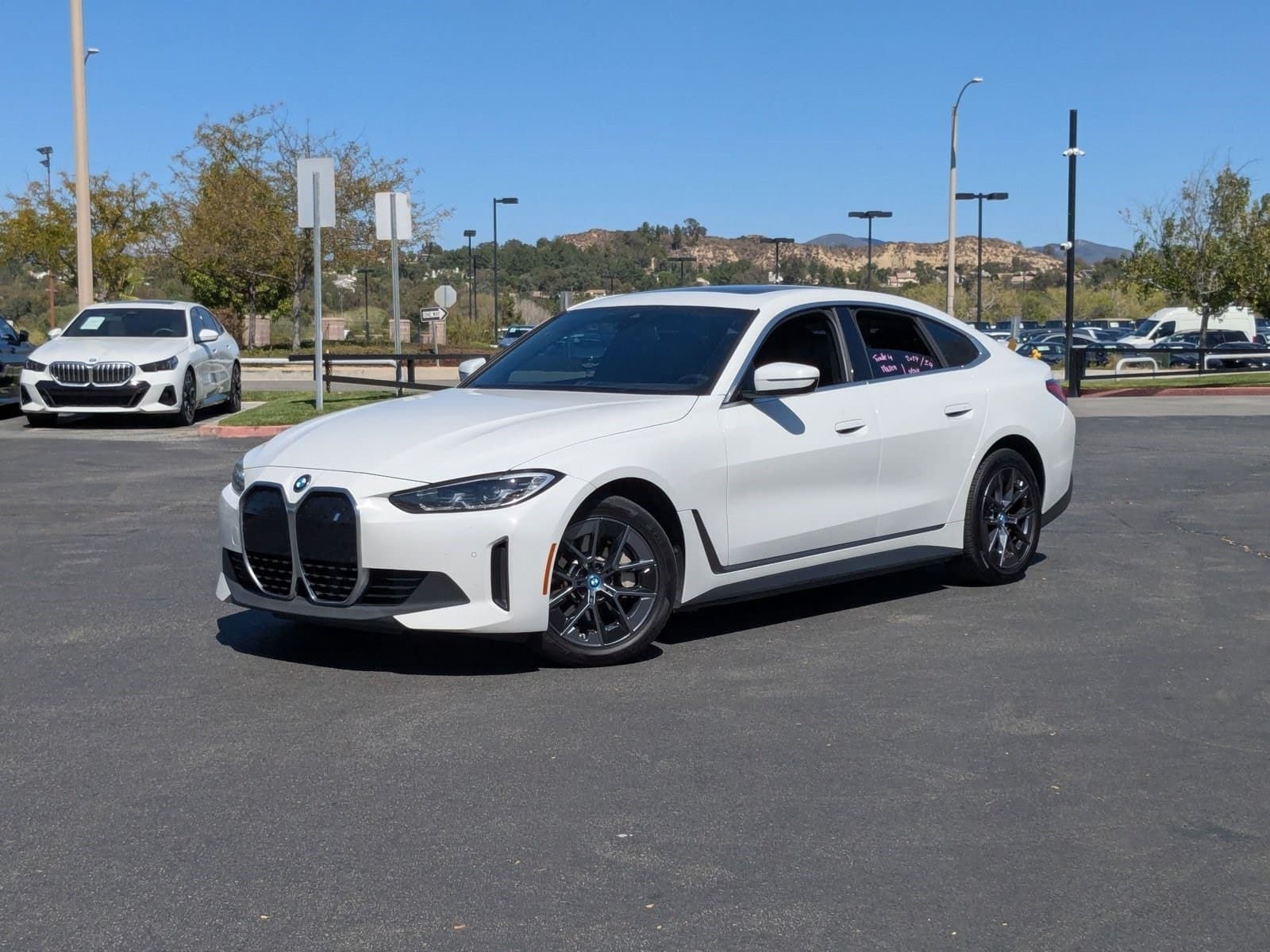 2024 BMW i4 eDrive40 — photo 1 of 15