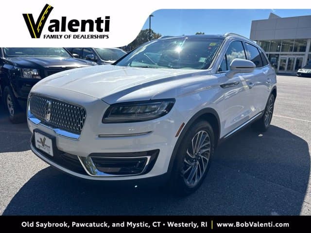 2019 Lincoln Nautilus Reserve — photo 1 of 23