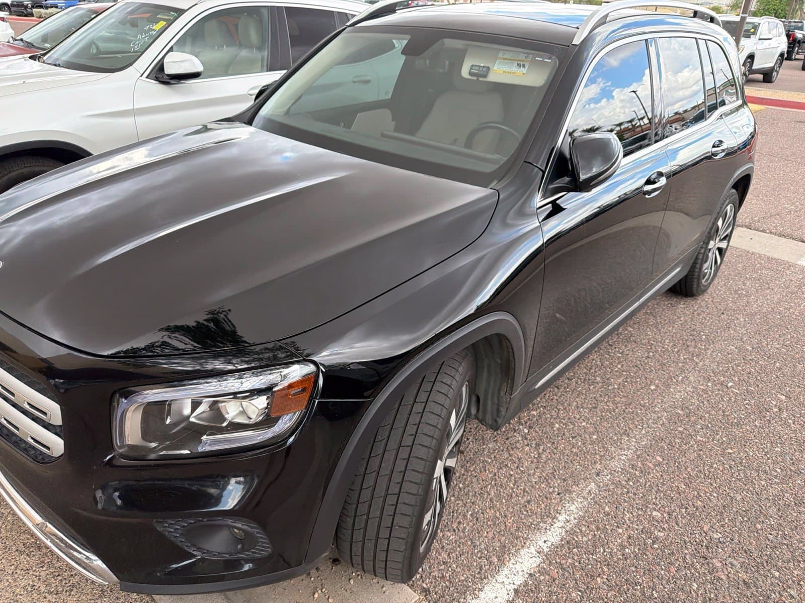 2023 Mercedes-Benz GLB Base — photo 1 of 7