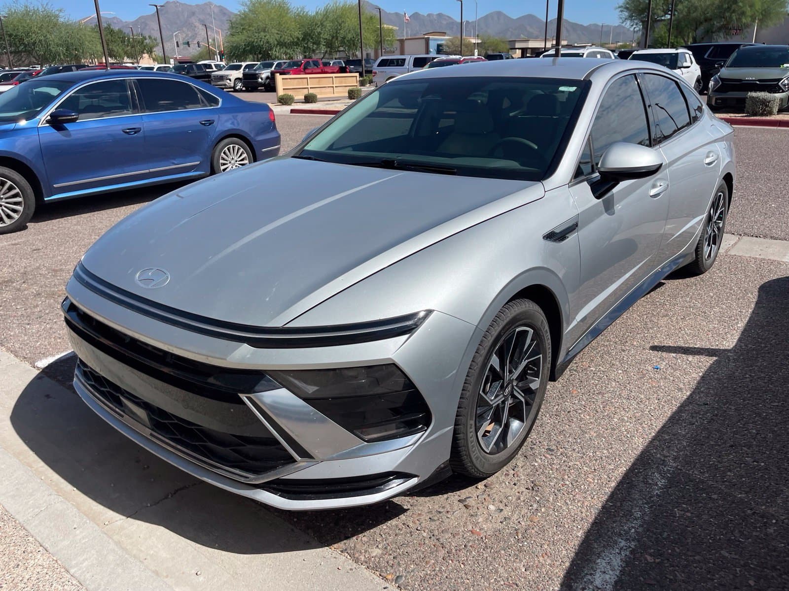 2024 Hyundai Sonata SEL — photo 1 of 11