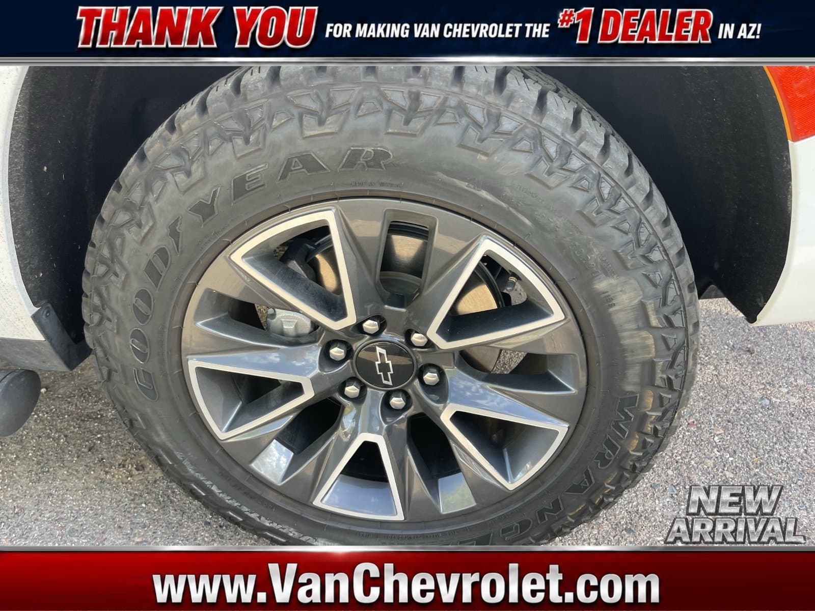 2023 Chevrolet Tahoe Z71 — photo 1 of 17