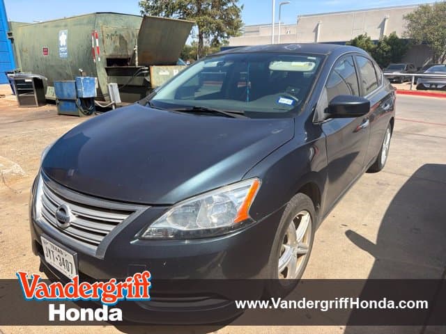 2014 Nissan Sentra S — photo 1 of 18