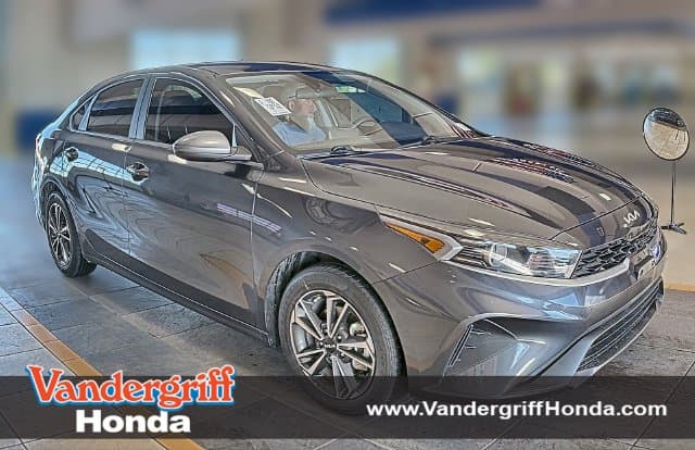 2024 Kia Forte LXS — photo 1 of 16