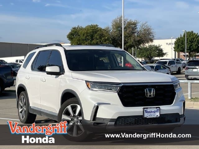 2023 Honda Pilot Elite — photo 1 of 33