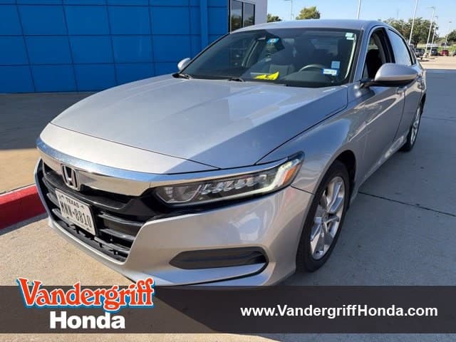 2019 Honda Accord Sedan Base — photo 1 of 22